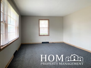 108 Malin St in Mankato, MN - Foto de edificio - Building Photo