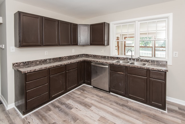 10116 St Katherine Ln in St. Ann, MO - Building Photo - Building Photo