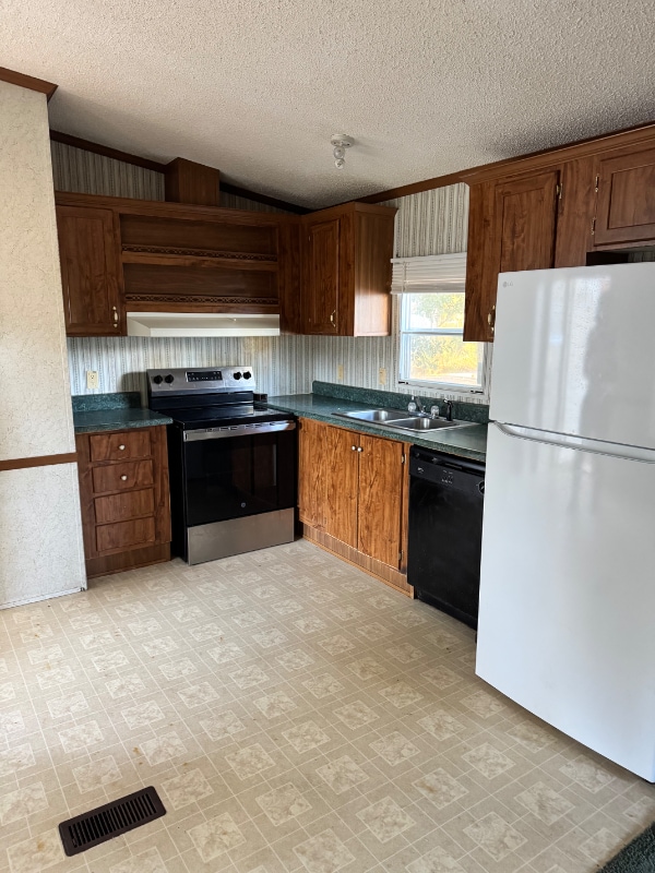 property at 4162 Co Rd 7708