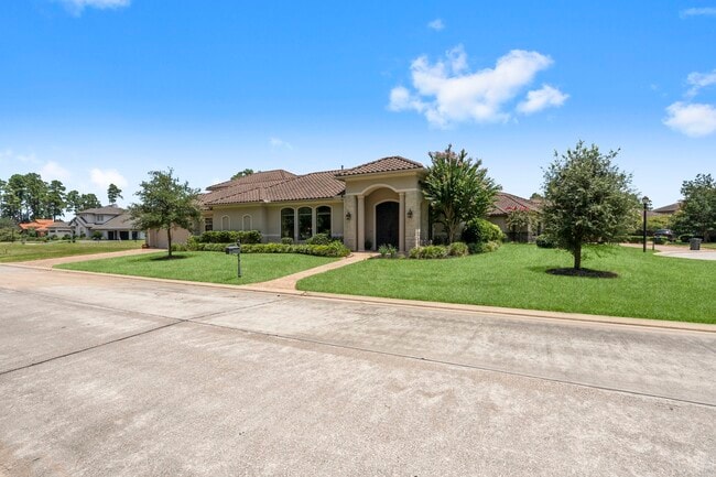 property at 34 W Shadow Creek Villas Loop