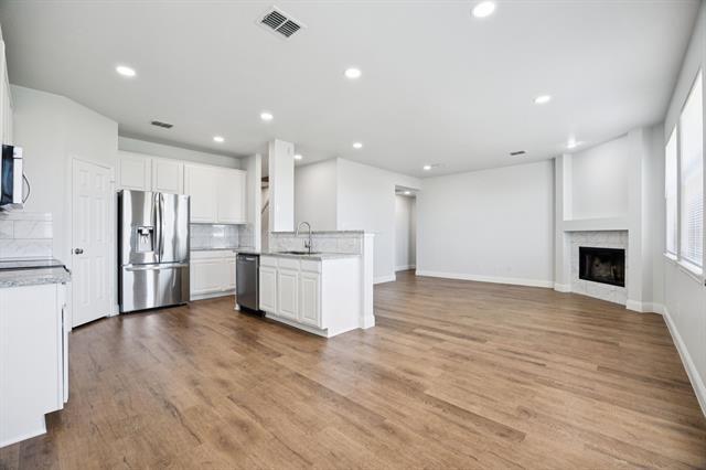 2720 Winterberry Ln in Little Elm, TX - Building Photo