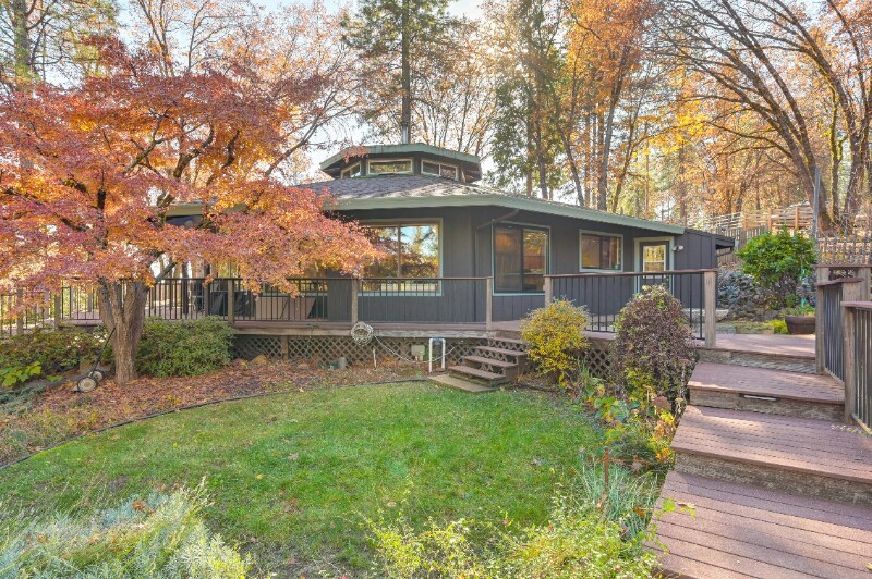19813 Casa Loma Dr in Grass Valley, CA - Building Photo