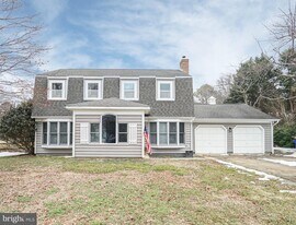 211 Queen Anne Rd in Stevensville, MD - Building Photo