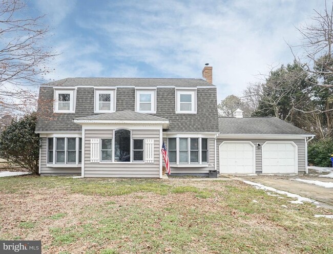 property at 211 Queen Anne Rd