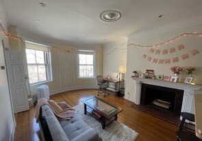 439 Marlborough St in Boston, MA - Building Photo