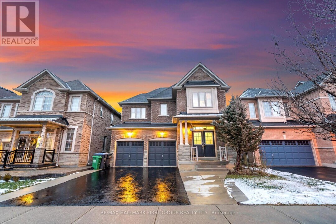 7 Blairmore Terrace in Brampton, ON - Building Photo