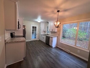 10869 Woodbushe Dr SE in Lowell, MI - Building Photo - Building Photo