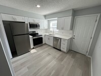 801 Avenue M SW, Unit 805 photo'