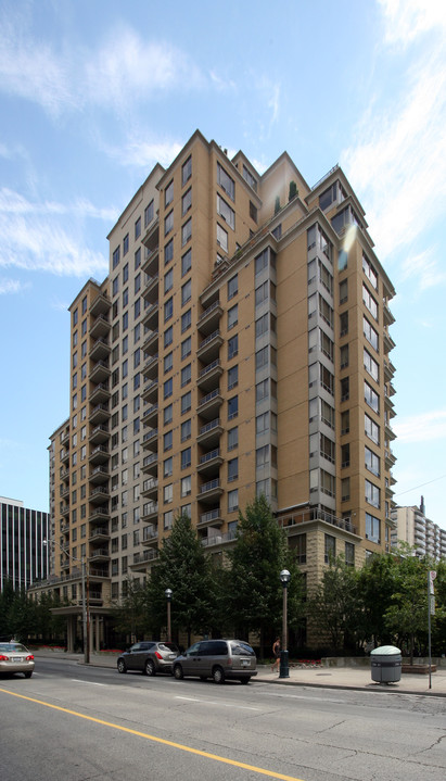 Eglinton Place in Toronto, ON - Building Photo