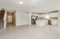 2287 Shasta St, Unit G205 in Lakeland, FL - Foto de edificio - Building Photo