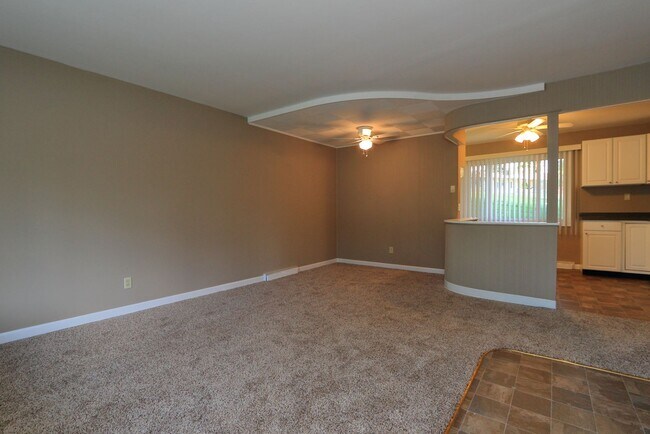 1200 St Cyr Rd in St. Louis, MO - Building Photo - Building Photo