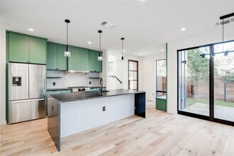 1103 Cherico St in Austin, TX - Building Photo - Building Photo