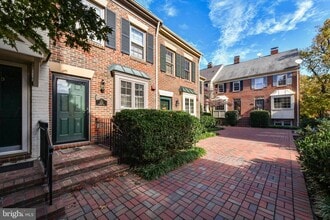 1121 Portner Rd in Alexandria, VA - Building Photo - Building Photo