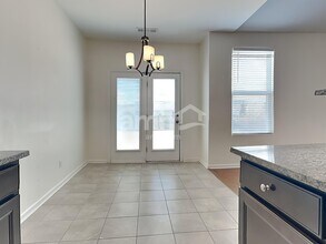 1261 Riverbirch Way in Nashville, TN - Foto de edificio - Building Photo