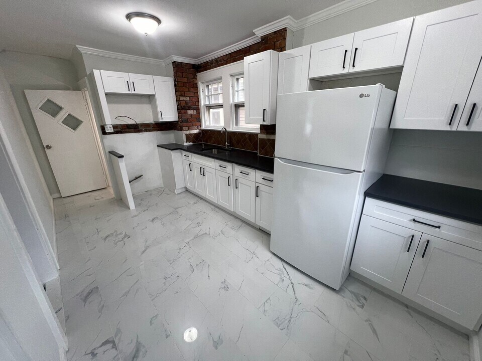 143 Bailey Ave in Hillside, NJ - Building Photo