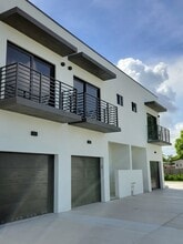 4140 SW 18th St in West Park, FL - Building Photo - Building Photo