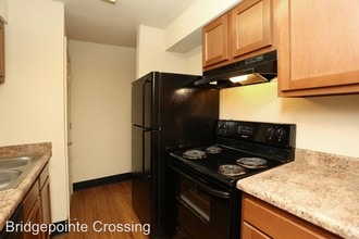 Las Casitas Apartments in Jeffersonville, IN - Foto de edificio - Interior Photo