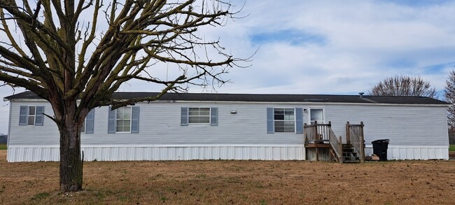 207 Princeton Rd in Princeton, NC - Building Photo - Building Photo