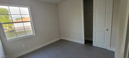 5004 Jones Dr in Lehigh Acres, FL - Building Photo - Building Photo