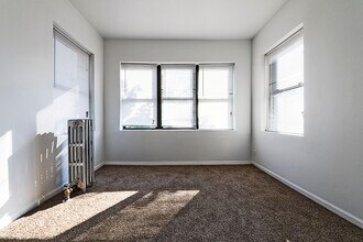 7754 S Loomis 1404-16 W 78th St Chicago, IL 60620 in Chicago, IL - Foto de edificio - Building Photo