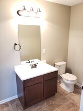 15005 W 64th St in Shawnee, KS - Building Photo - Building Photo