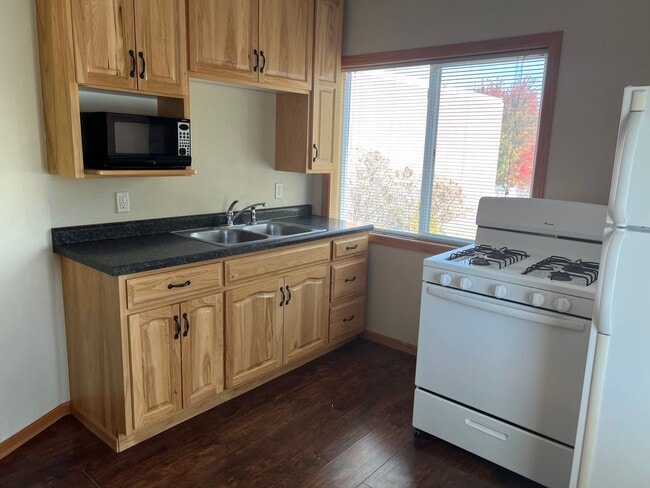 623 S 6th St in Brainerd, MN - Building Photo - Building Photo