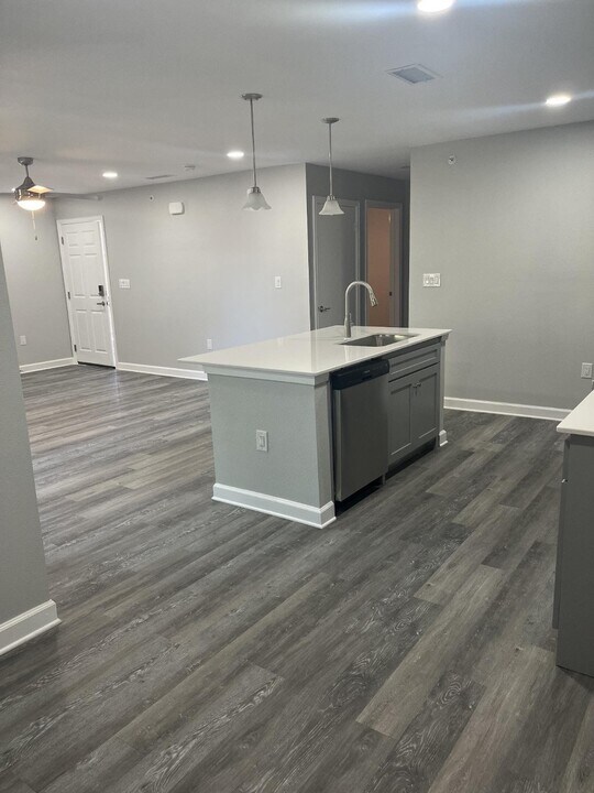 1500 S Jupiter Rd in Allen, TX - Building Photo
