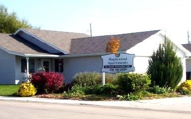 Maplewood Apartments in McCook, NE - Building Photo