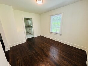 514 Sunrise Dr in Blacksburg, VA - Foto de edificio - Building Photo