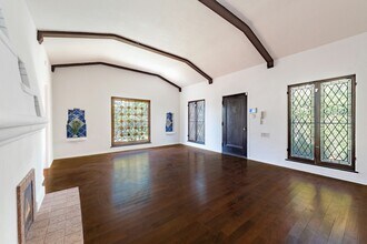 1846 Holmby Ave in Los Angeles, CA - Building Photo - Building Photo