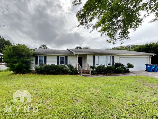 2286 Briarwood Cir SW