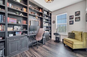 9997 Town Lake Dr in Orlando, FL - Building Photo - Building Photo