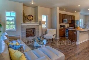 14919 41st Ave SE in Bothell, WA - Building Photo