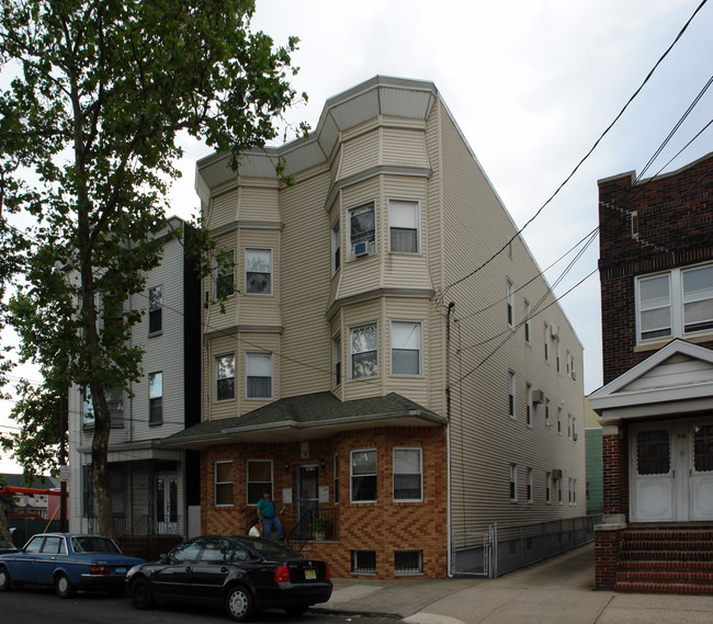 348-350 New York Ave in Newark, NJ - Building Photo - Building Photo