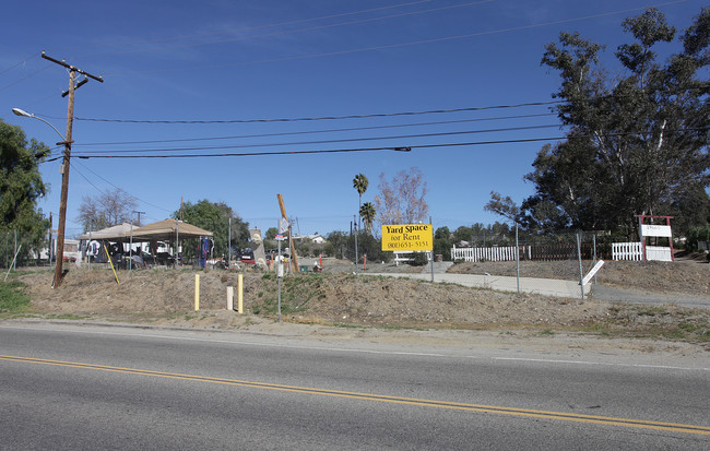 Bailywick in Riverside, CA - Building Photo - Building Photo