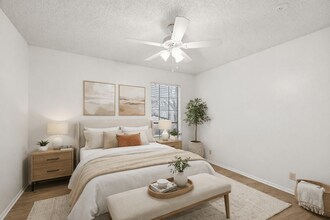 Carmel at Deerfield in San Antonio, TX - Foto de edificio - Building Photo