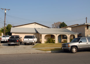 15705 Cadwell St in La Puente, CA - Building Photo - Building Photo