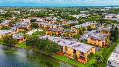 13761 SW 84th St in Miami, FL - Building Photo - Building Photo