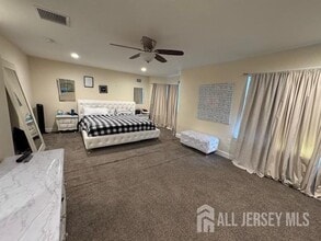 57 Ray St in Franklin Township, NJ - Building Photo - Building Photo