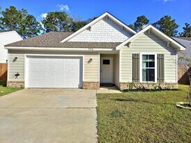 11376 Camden Ct Cir in Gulfport, MS - Building Photo