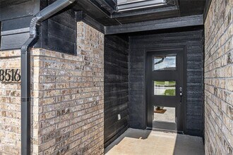 8516 Gibbs Dr in Oklahoma City, OK - Building Photo - Building Photo
