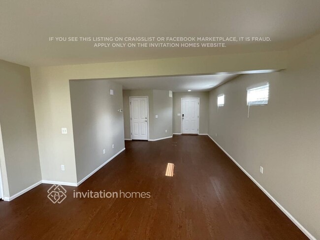 3524 Celebration Ave E in Fife, WA - Foto de edificio - Building Photo