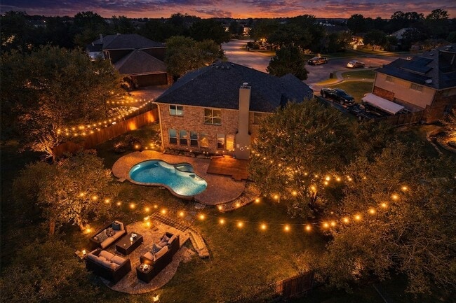 property at 5615 Teal Ct