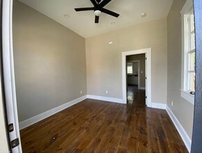915 N Rocheblave St in New Orleans, LA - Foto de edificio - Building Photo