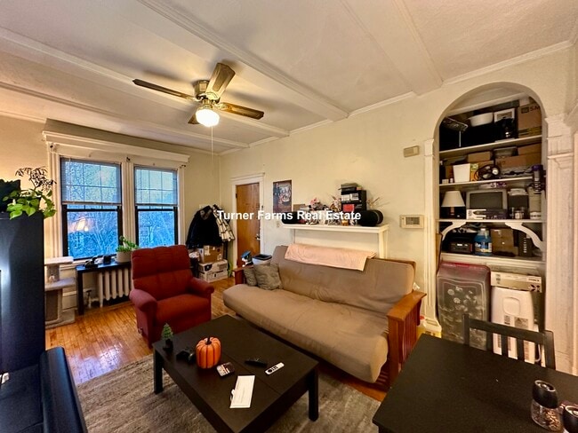 33 Ridgemont St, Unit 5