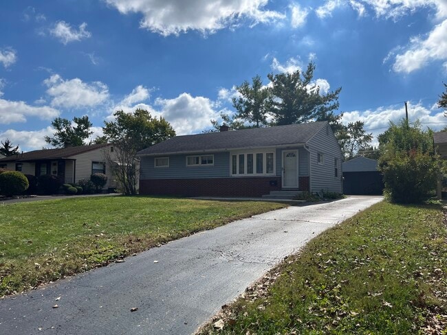 property at 2483 Shrewsbury Rd