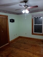 105 L St in Montague, MA - Building Photo - Building Photo