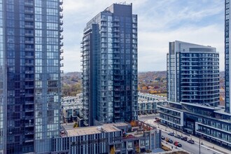 Amber at Pinnacle Uptown, South Tower in Mississauga, ON - Building Photo - Building Photo