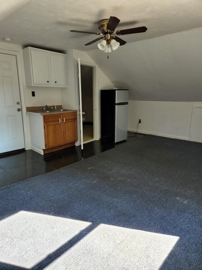 property at 14 Preston St