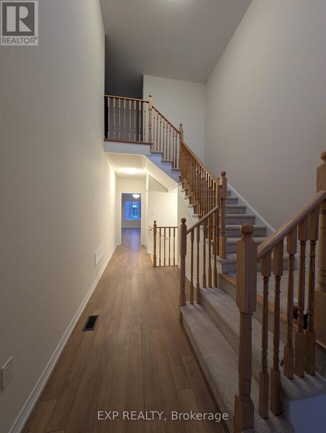 138 Sanders Rd in Erin, ON - Building Photo - Building Photo